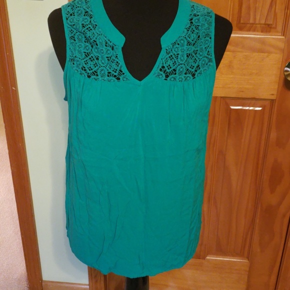 LOFT Tops - FINAL SALE -Loft tank